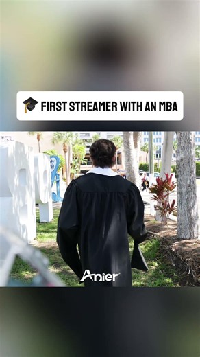 FIRST STREAMER WITH AN MBA? 🎓🎥 | Why You Don’t Have To Choose