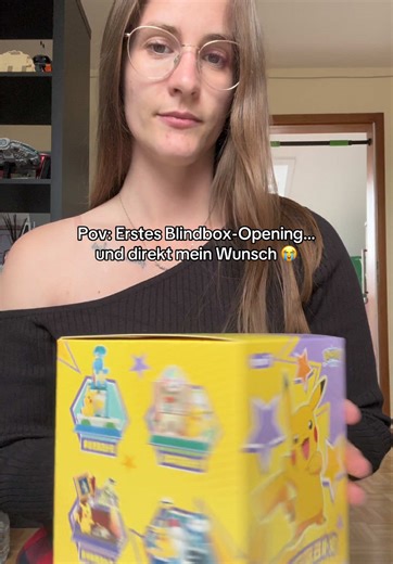 Pokémon Blind Box Opening: First Try Wish Granted!
