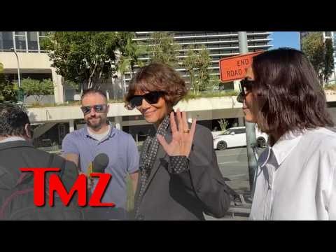 Halle Berry Is All Smiles Outside Court Before Hearing in Custody War With Her Ex | TMZ