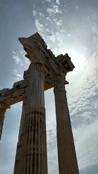 The Oracle of Delphi: What Ancient Greeks Really Learned