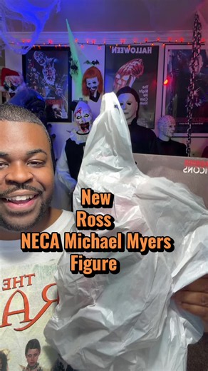 New Ross NECA Michael Myers Figure: First Look & Details