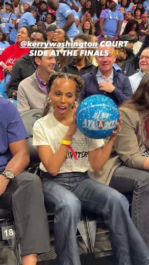 🤩 Kerry Washington @ WNBA Finals| Golden State Valkyries Atlanta Dream womens basketball Angel Reese