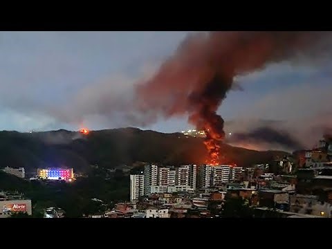 Vea la crónica de la noche cuando Venezuela despertó por un ataque de EE.UU. | Noticias Telemundo