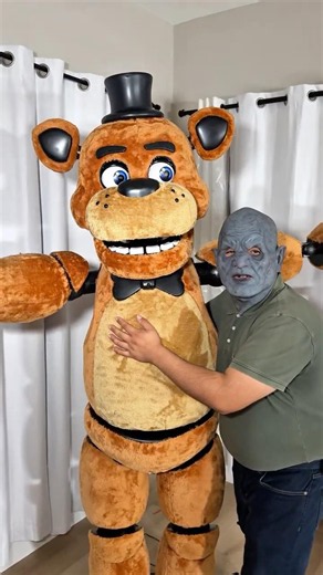 FREDDY FRAZBEAR IS REAL AND WAS CAUGHT IN MY HOUSE AT ЗAM! SOMEONE CALL ARCADE CRANIACS!! #shorts