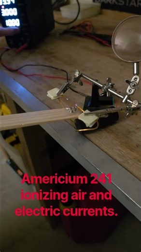 americium ionizing air #radiation #radioactivity #radioactive #physics