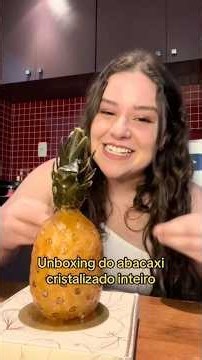 Crystallized pineapple 🤌🏻 #pineapple #mazepineapple #trying