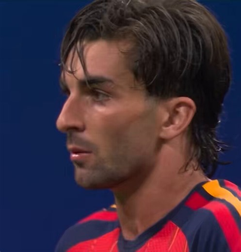 I believe this is a great illustration as to why Ferran Torres is so wildly inconsistent. He’s just such a confidence player, and the moment things go wrong, it’s very obvious that it REALLY gets to him. Trust me, part of what makes the best *the best* is their abilty to compartmentalise the negatives and back themselves unrelentingly. You cannot be truly elite without learning how to fail.