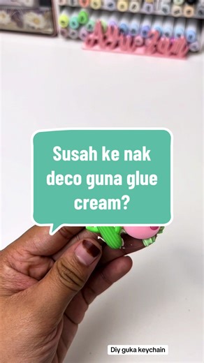 Cara Mudah Buat Keychain Gula dengan Krim
