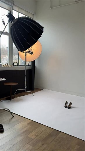 taylor mccloud on Instagram: "my relaxing night time routine with @atomfresh_official 🫧 Atom Fresh is currently hosting their Valentine’s event, where you can enjoy 25% off when you purchase 3 or more products. Use the link in my bio to shop ₊˚⊹♡ #model #atomfresh #nighttimeroutine #atomfreshbodycare"