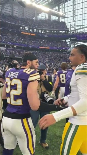 Lots of respect between Harrison Smith & Jordan Love 🤝