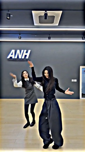 Queen of South Korea Nancy Momoland 😍 Whatsapp Status | Full Screen | Nancy Fans | #shorts #trending