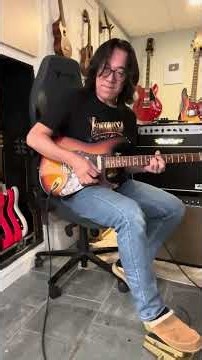 Xotic Volume Pedal Swell demo! #Volume Pedal #chords #stratocaster #fender #tomofujita