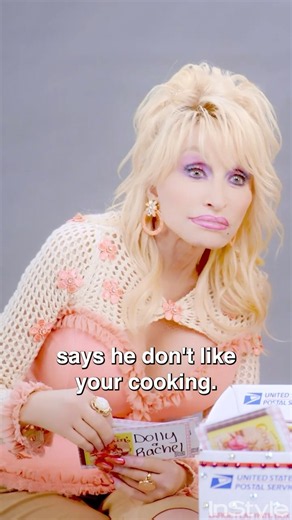 One of Our Favorite Drops of Dolly Parton Wisdom
