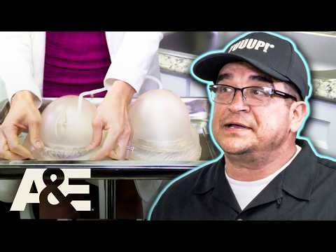 Storage Wars: Inside Dave's $2,600 Locker! | A&E