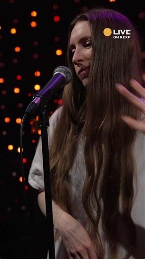 Dry Cleaning performs "Hit My Head All Day" & more Live on KEXP