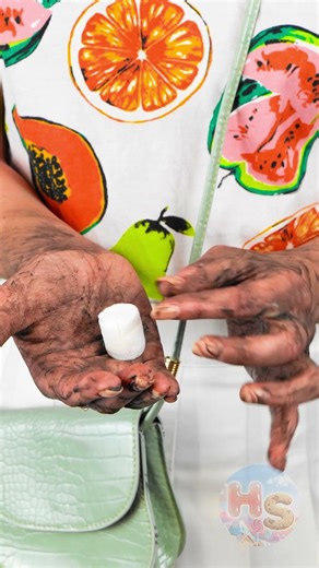 Zauberhafte Reinigung mit Wasser! ✨🧼 | Entdecke unser magisches Tuch!