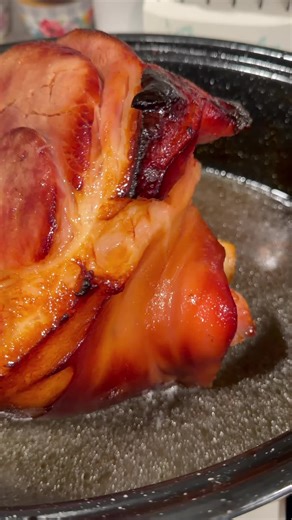 Simple Easy Country Ham… Check your Ham package for temp and cooking times. Love y’all 💚🙏🏽 #ham # #easycooking #countryham