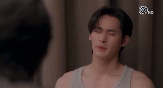 R: It's nothing special.P: But it's important to me.BENEATH THE LIES EP2#ตะวันลวงEP2 @gulfkanawut #GulfKanawut#number_9th https://t.co/QfXYh1x8H0