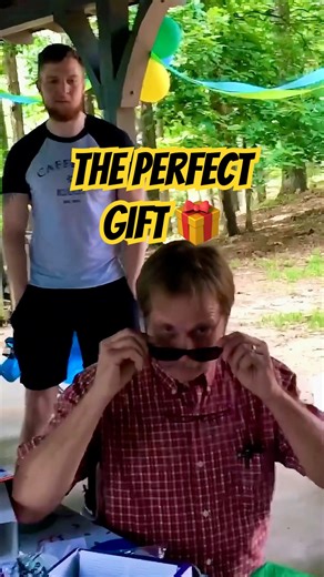 Gift from Family lets him Finally See Color after 50 Years❤️❤️#shorts #gift