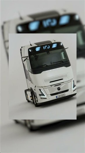 Volvo Trucks – The Volvo 100 Year Edition: built from a century of refinement