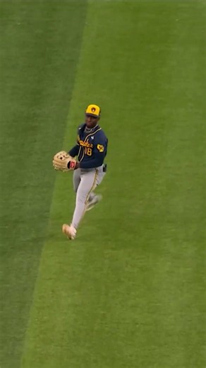 JONNY DELUCA TIES THE GAME IN THE 12TH!