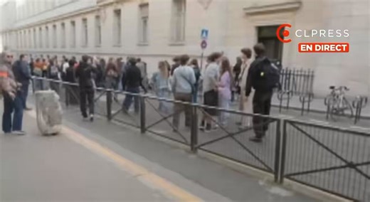 Les « étudiants » qui bloquaient la Sorbonne ont été évacués en fin d’après midi à Paris. « Et tout le monde déteste la police ! », « À bas l’État policier ! » et « Vive la lutte armée du peuple palestinien ! » chantent ces minables petits individus qui passent plus de temps à manifester qu’à étudier. 🙄Soutien total à nos forces de l’ordre face à ces nervis d’extrême-gauche ! ✊🏻🎥 @CLPRESSFR