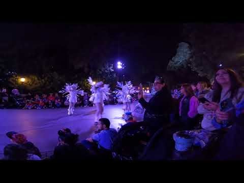 DISNEYLAND 2024 DAY 1 PARADE