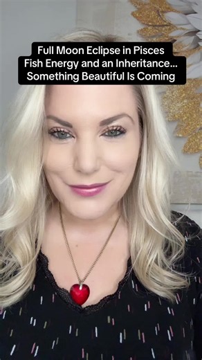 Full Moon Lunar Eclipse in Pisces Oracle Reading — Soulmate & Stability