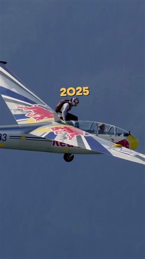 what jumping into 2026 looks like 😏 🧗‍♂️: @domen_skofic #climbing #redbull #givesyouwiiings | Red Bull Adventure