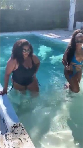 LAST TWERK VID IN MIAMI I PROMISEEEE #fyp #foryourpage... #Shorts #lizzo