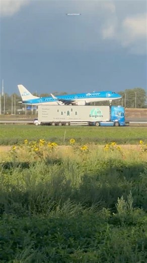 EMBRAER E190STD KLM AALBORG - AMSTERDAM LANDING SCHIPHOL AIRPORT PHEZF #landing #automobile #viral
