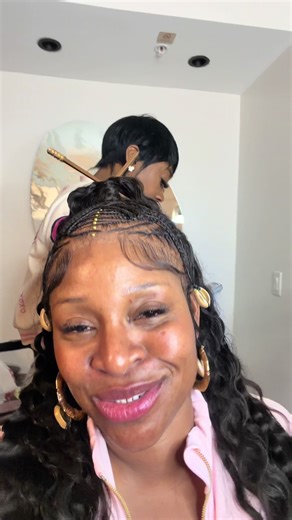 WATCH 👀 PEACH McINTYRE 🍑 GET HER HAIR DONE 💇🏽‍♀️ 8 TIMES IN 22 HOURS BY 8 DIFFERENT HAIR STYLIST 💇🏽‍♀️ 🤩⭐️🤩 THE BEST GLUED ON LACE WIGS 👱🏾‍♀️IN TAMPA, FL TAMPA, FL IS THE HAIR CAPITAL OVER THE WORLD 🌎 NOBODY DOES HAIR 👱🏾‍♀️ BETTER THAN A FLORIDA HAIRSTYLIST 🤩⭐️🤩
