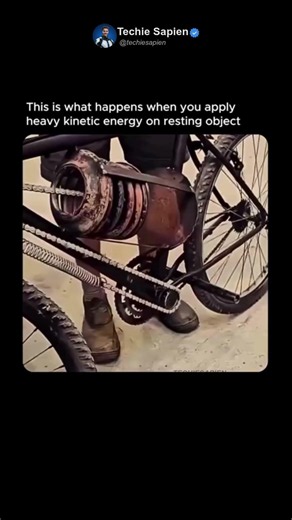 This Bicycle Stores Energy in a Spinning Flywheel 🤯