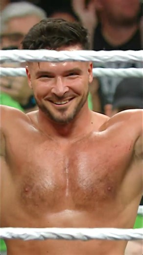 HUGE W for Ethan Page on #WWERaw! 😮‍💨