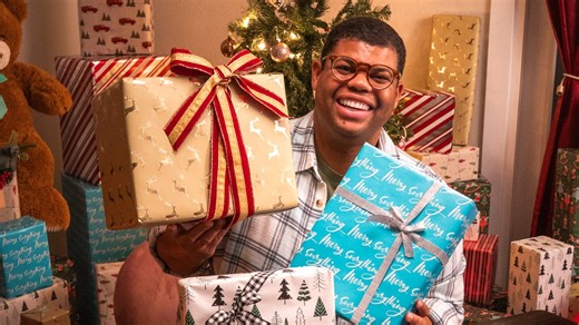 3 ribbon tying techniques for holiday gift wrapping