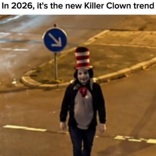 The new Killer Clown trend🤡 | Cat in the Hat Edit