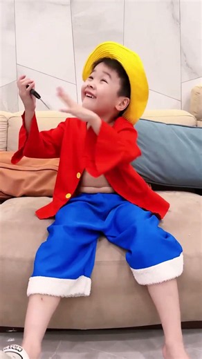 小路飞是白板里面的画？ #路飞 #海贼王