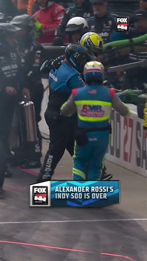 A tough end to Alexander Rossi's day #indy500 #indycar #alexanderrossi #racing