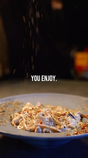 YOLO on Instagram: "𝙒𝙚 𝙢𝙖𝙠𝙚 𝙮𝙤𝙪 𝙚𝙣𝙟𝙤𝙮 𝙩𝙝𝙚 𝙘𝙧𝙚𝙖𝙢𝙞𝙚𝙨𝙩 𝘼𝙡𝙛𝙧𝙚𝙙𝙤 𝙖𝙩 𝙔𝙊𝙇𝙊"