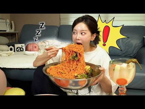 [Mukbang ASMR] A bowl of Bomdong bibim-guksu, mixed ever so quietly...🤫 trying not to wake the baby💤