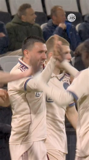 Three goals & clean sheet vs. Heracles ✔️