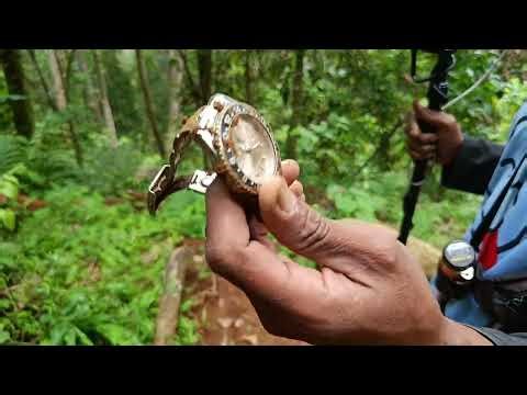 Jembatan Sirat, Central Java - Finding A Watch | #metaldetector #hunter #forest