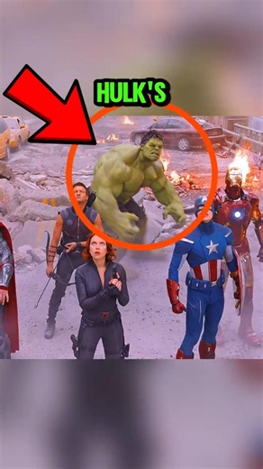 WHY DO HULK’S PANTS NEVER RIP? 🤔