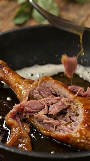 # Shorts Confit de canard : la peau qui craque, le cœur fondant
