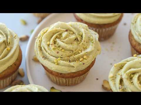Pistachio Cupcakes with Pistachio Frosting