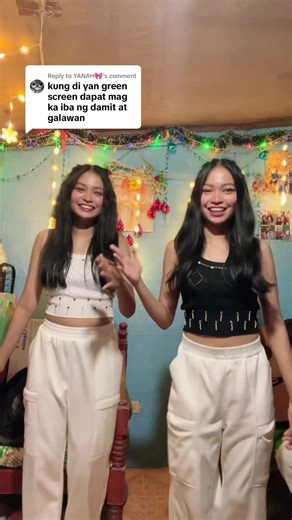 Kim Twins Green Screen Celebration for New Year