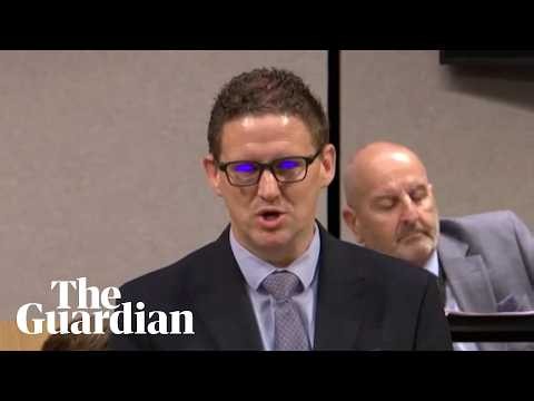Reform UK politician appears to use smart glasses as teleprompter during Senedd debate