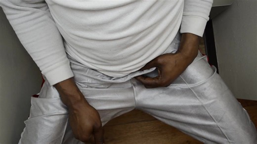 Get ready to drool while I humiliate you with my massive black dick while you're blindfolded by my commands (Marco)