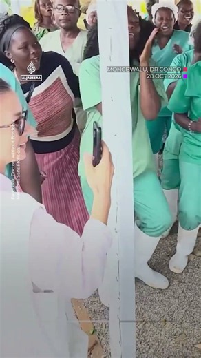 Incredible celebrations as last patient leaves a DRC Ebola centre | AJ #shorts