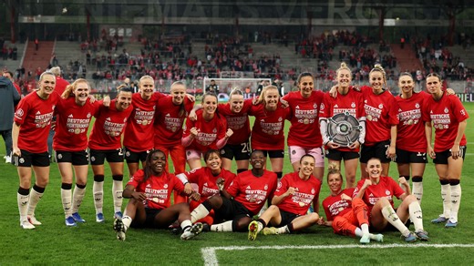 Four in a row! Bayern Munich women win Frauen-Bundesliga title yet again as Lioness Georgia Stanway bows out in style | Goal.com UK